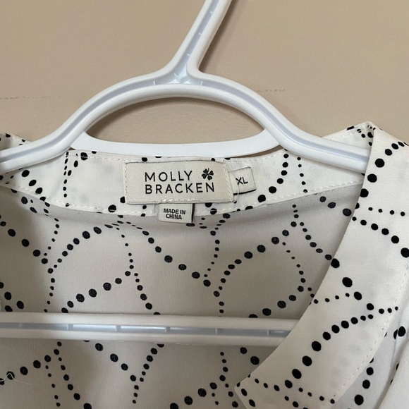 Molly Bracken sleeveless blouse - Picture 2 of 5